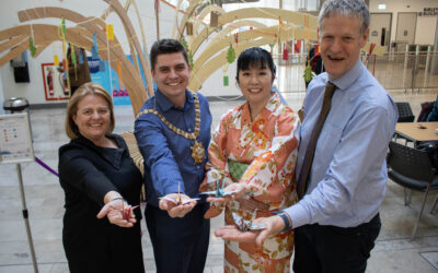 Belfast Lord Mayor launches ‘One Thousand Paper Cranes’ Project